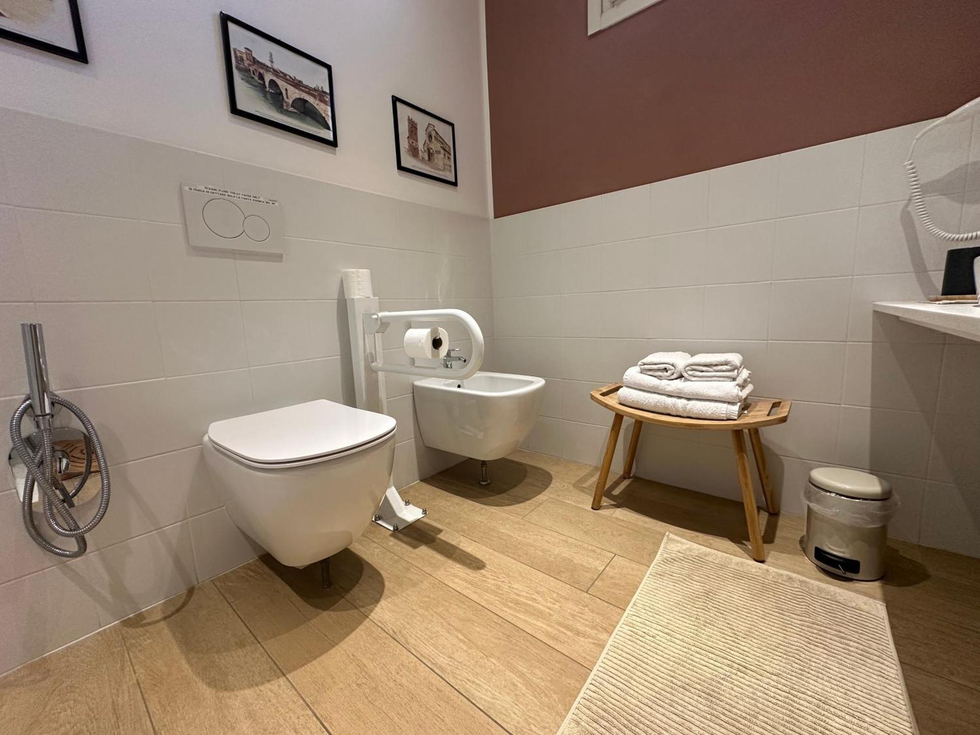 Veronalago B&B Accessibile Bussolengo Buitenkant foto