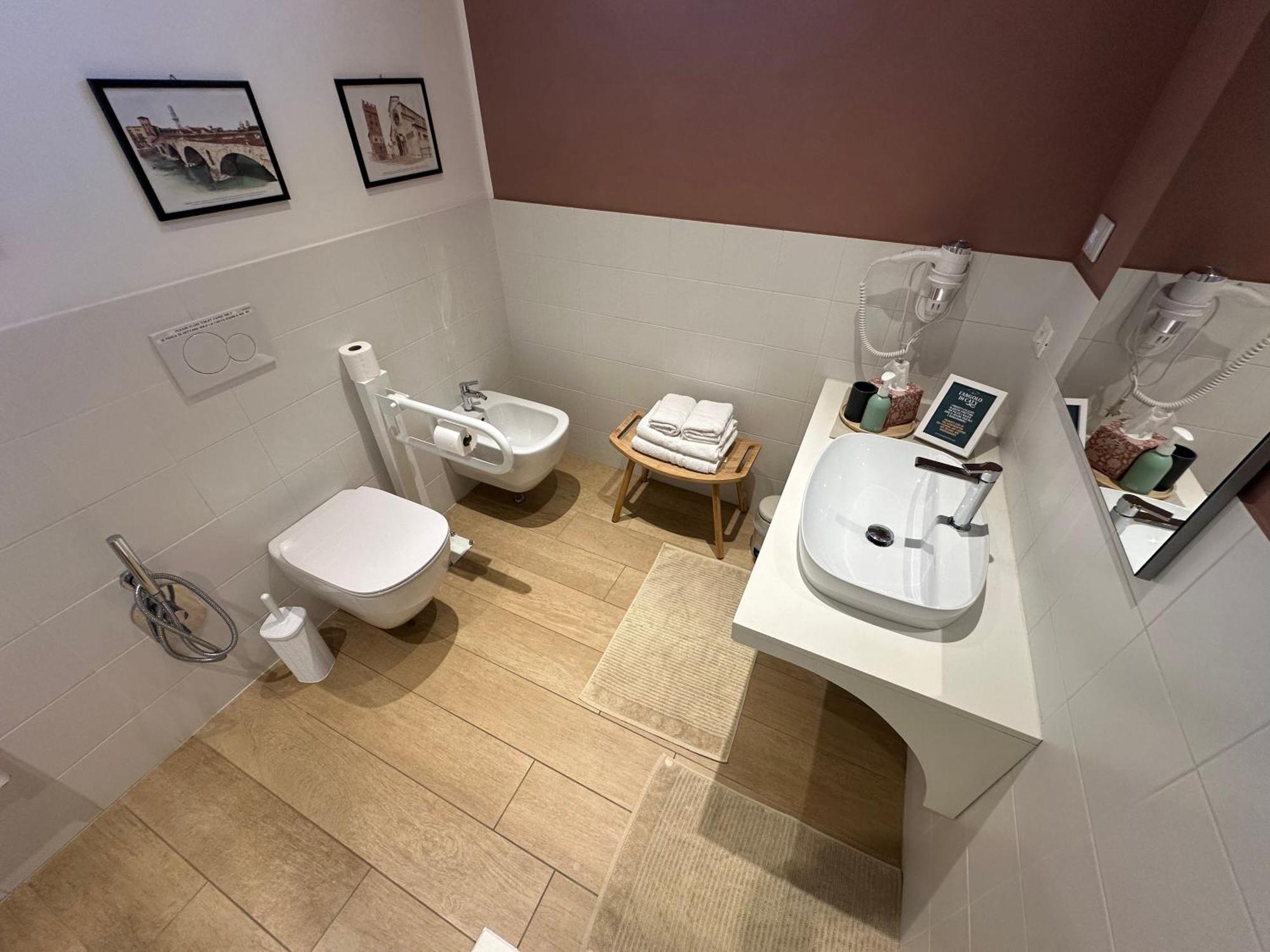 Veronalago B&B Accessibile Bussolengo Buitenkant foto